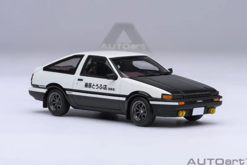 1:64 Initial D - Final Version -- Toyota Sprinter Trueno (Ae86) -- Autoart 20036 1