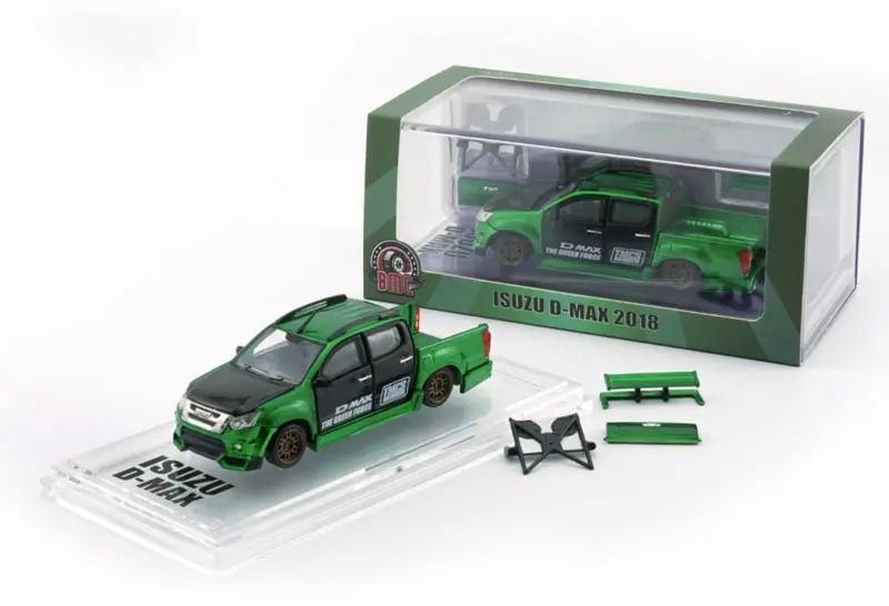1:64 Isuzu D-Max Low Rider -- Metallic Green/Black -- Bm Creations Expo 1