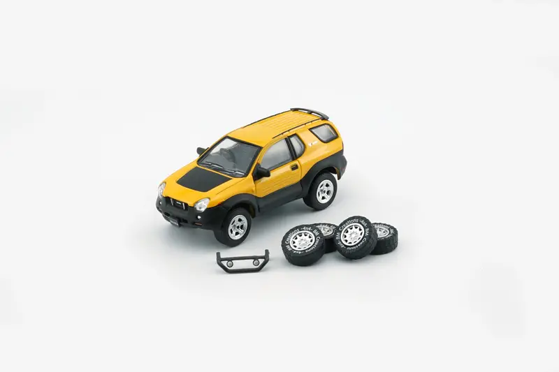1:64 Isuzu Vehicross (1997-2001) -- Yellow -- Bm Creations 1