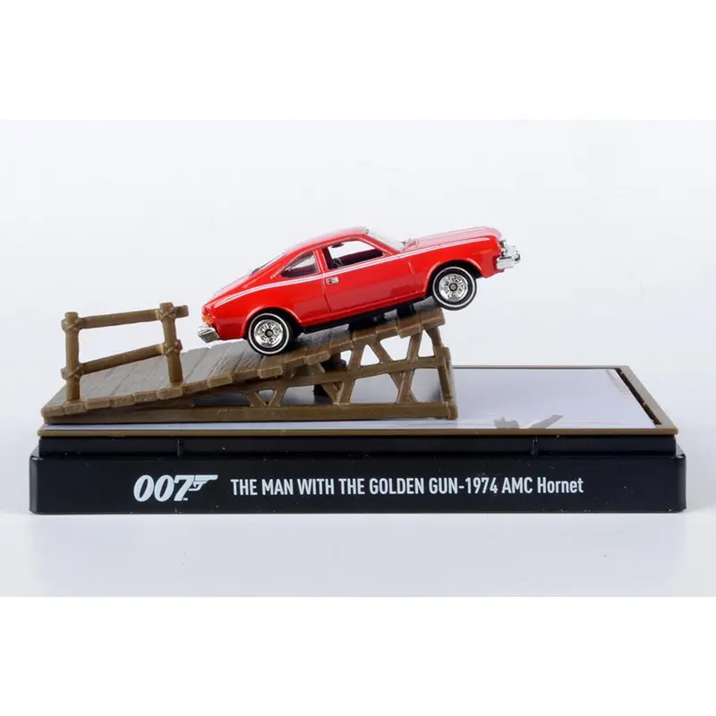 1:64 James Bond Diorama -- Amc Hornet "The Man With The Golden Gun" -- Motormax 2
