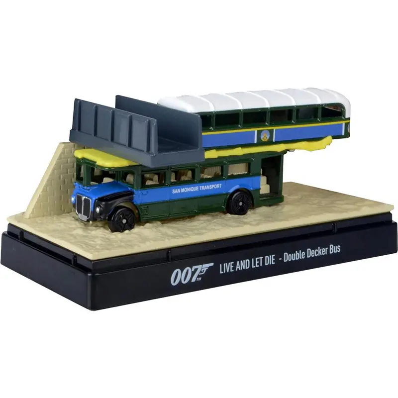 1:64 James Bond Diorama -- Double Decker Bus "Hitting Bridge Scene" -- Motormax 1