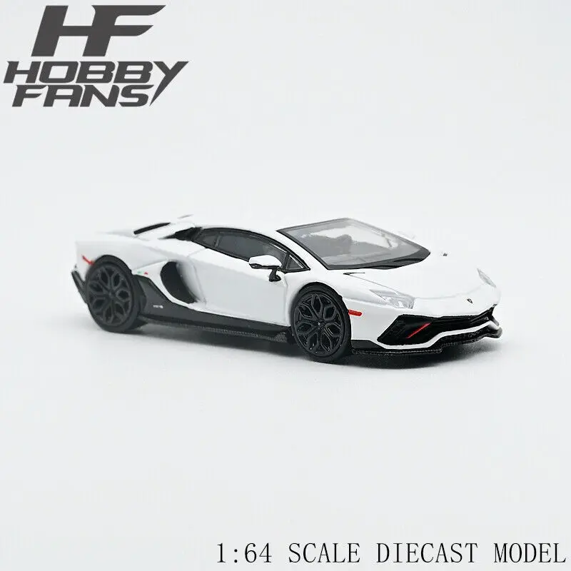1:64 Lamborghini Aventador Lp780-4 -- Ultimate White -- Hobby Fans 1