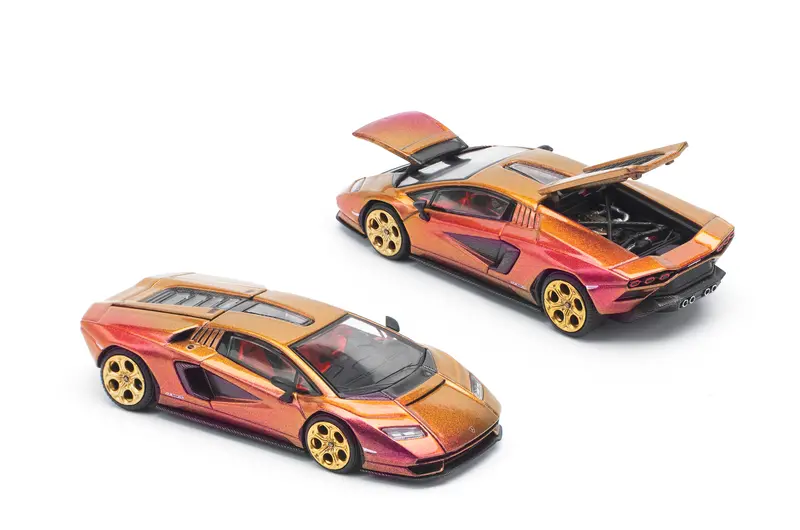 1:64 Lamborghini Countach Lpi-800 -- Blu Hal (Red/Orange) -- Pop Race 1