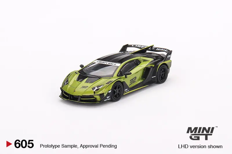 1:64 Lamborghini Lb-Silhouette Works Aventador Gt Evo -- Lime -- Mini Gt 1