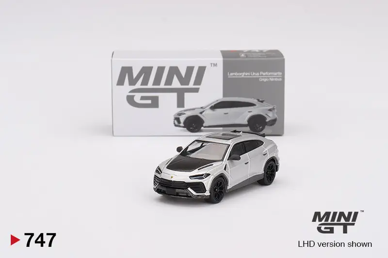 1:64 Lamborghini Urus Performante -- Grigio Nimbus (Grey) -- Mini Gt Mgt00747 1