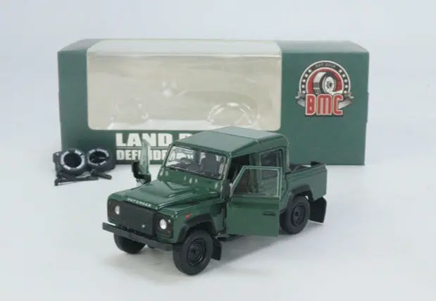 1:64 Land Rover Defender 110 Pickup -- Green -- Bm Creations 1