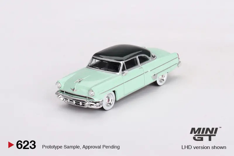 1:64 Lincoln Capri 1954 -- Parklane Green / Bloomfield Green -- Mini Gt 1