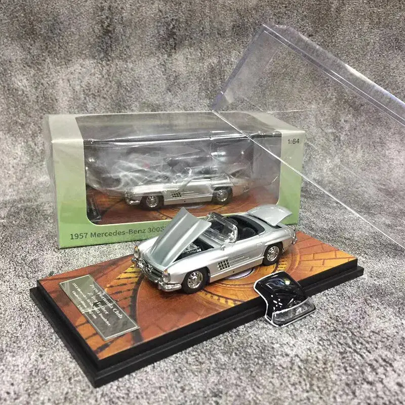 1:64 Mercedes-Benz 300Sl Roadster -- Silver -- Zero Formula Club X Toy Father 1