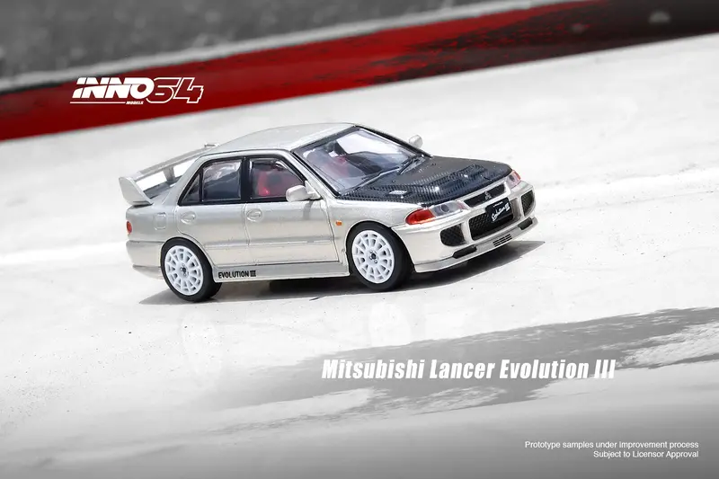 1:64 Mitsubishi Lancer Evo Iii -- Silver W/Carbon Bonnet -- Inno64 1