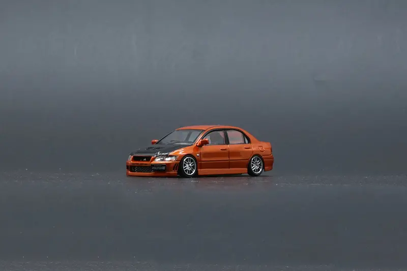 1:64 Mitsubishi Lancer Evo Vii (7) -- Orange -- Bm Creations 1