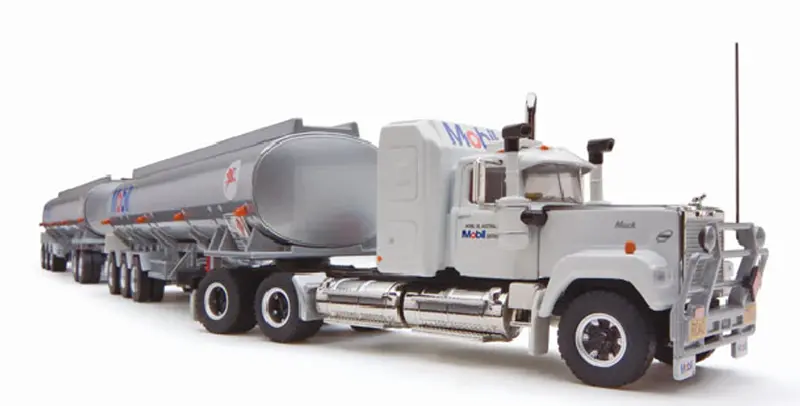1:64 Mobil Oil Tanker Road Train -- Mack Prime Mover -- Highway Replicas Truck 1