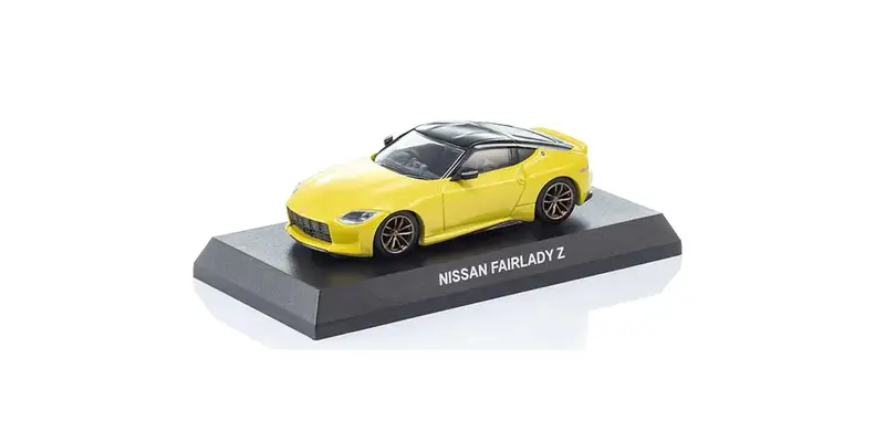 1:64 Nissan Fairlady Z W/Book -- Ikazuchi Yellow -- Kyosho 07117Y 2