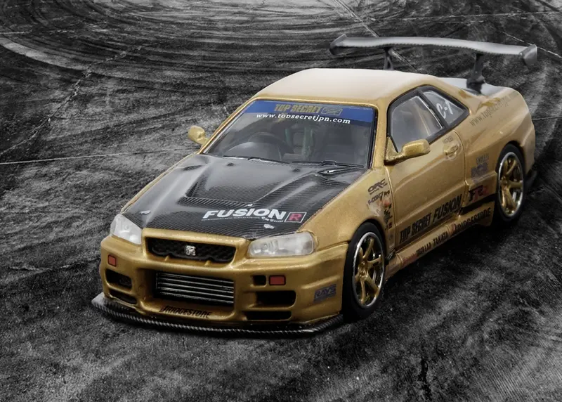 1:64 Nissan Skyline Gt-R (R34) Top Secret -- Gold -- Inno64 1