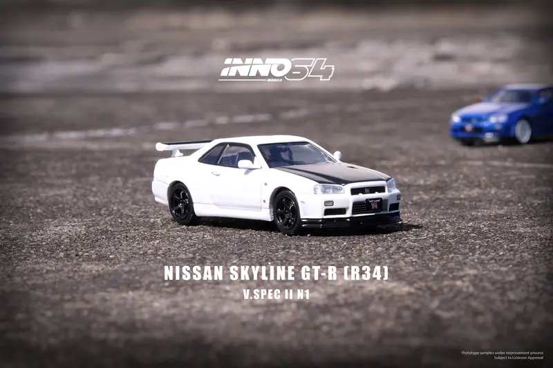 1:64 Nissan Skyline Gt-R (R34) V-Spec Ii N1 -- White W/Carbon Hood -- Inno64 1