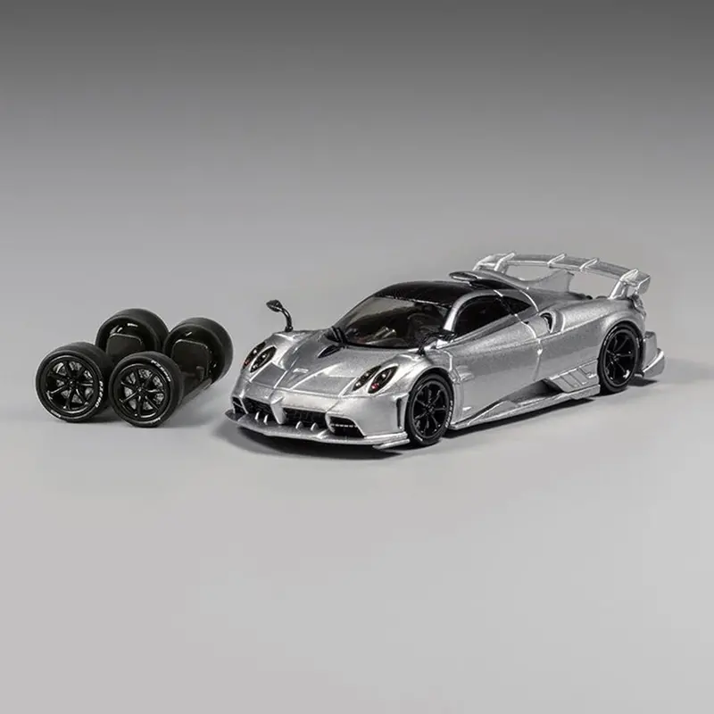 1:64 Pagani Imola -- Silver -- Cm-Model 1