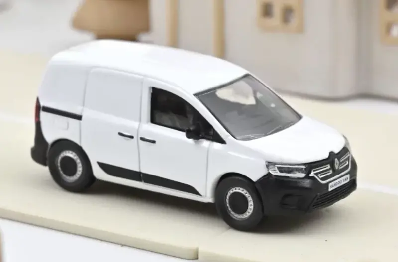1:64 Renault Kangoo Van 2025 -- Mineral White -- Norev 1