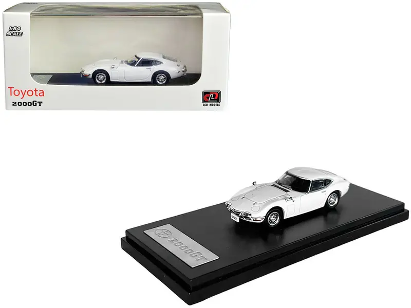 1:64 Toyota 2000Gt -- White -- Lcd Models 1