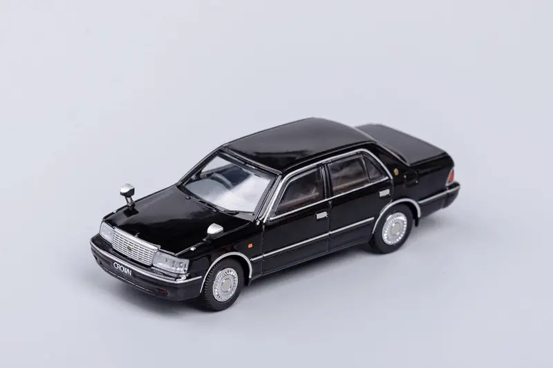 1:64 Toyota Crown Jzs155 1998 -- Black -- Gcd 1