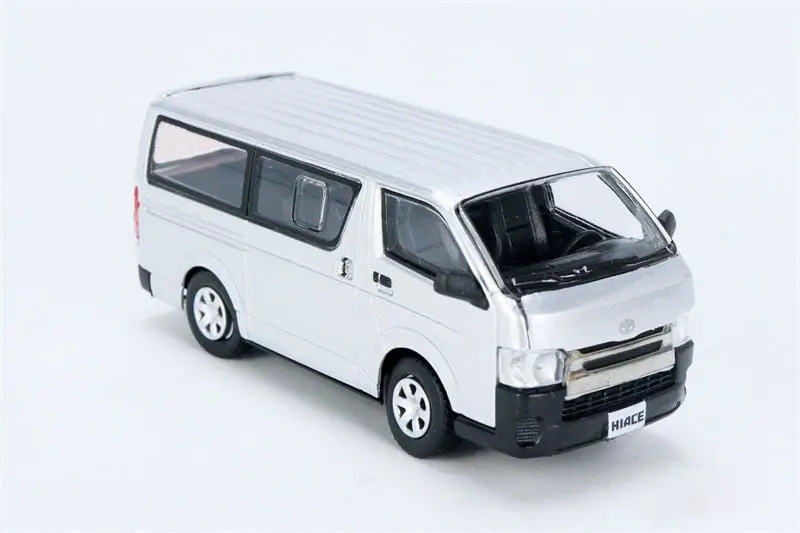 1:64 Toyota Hiace 2015 Kdh200v -- Silver -- Bm Creations 2