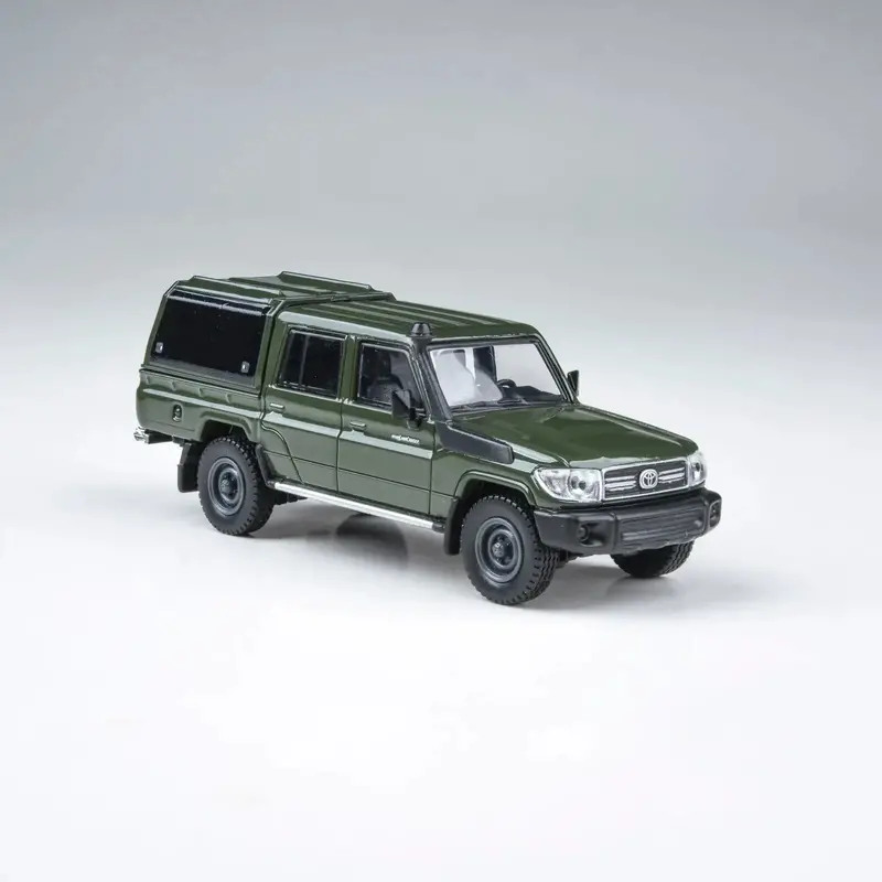 1:64 Toyota Land Cruiser Lc 79 Double Cab W/Canopy -- Military Green -- Para64 1
