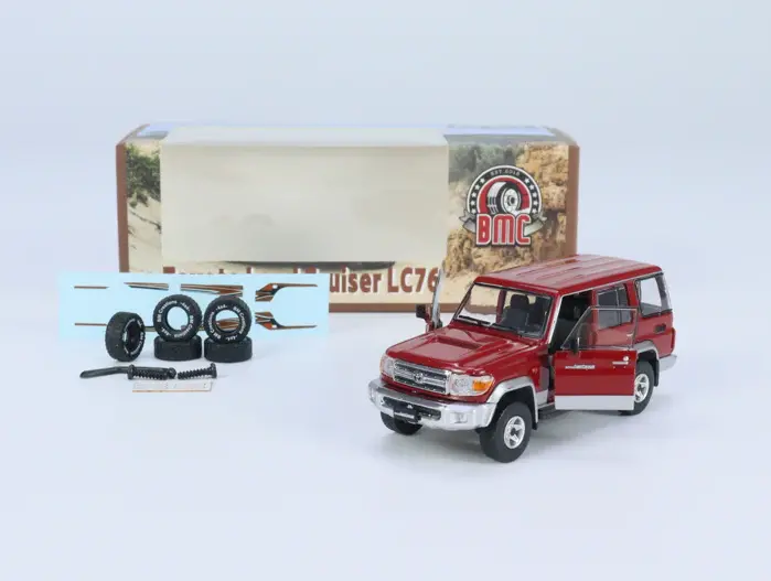 1:64 Toyota Land Cruiser Lc76 -- Dark Red -- Bm Creations 1