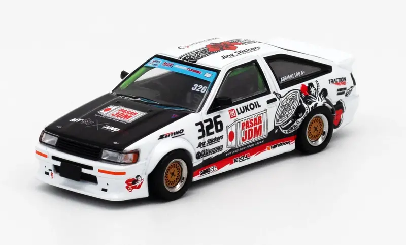 1:64 Toyota Sprinter Trueno Ae86 Corolla -- Trackers Racing -- Inno64 1