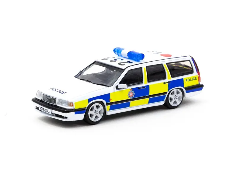 1:64 Volvo 850 Estate -- Police Car -- Tarmac Works 1