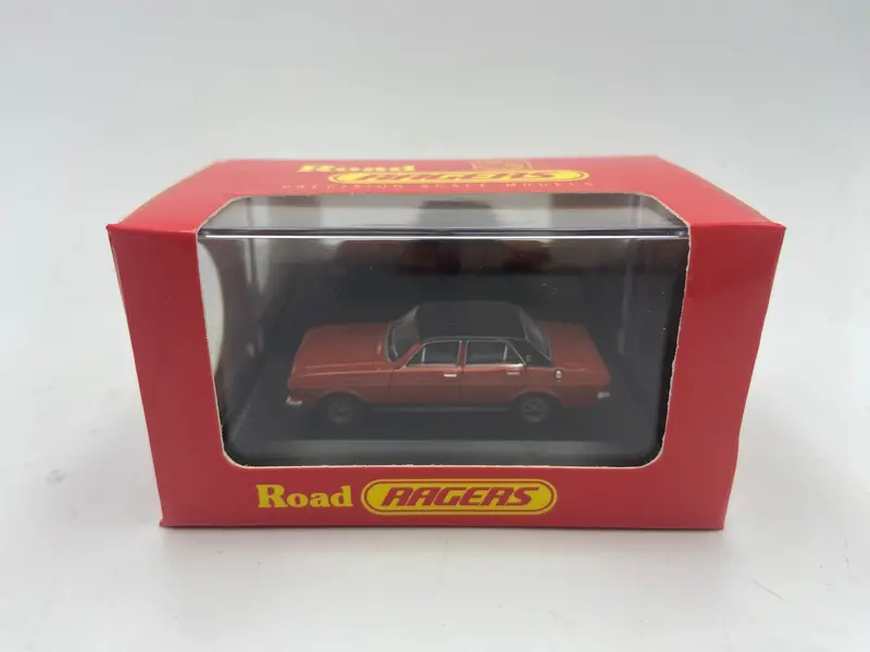 1:87 (Ho) 1967 Ford Xr Falcon Gt Sedan -- Russet Bronze -- Cooee Classics 2