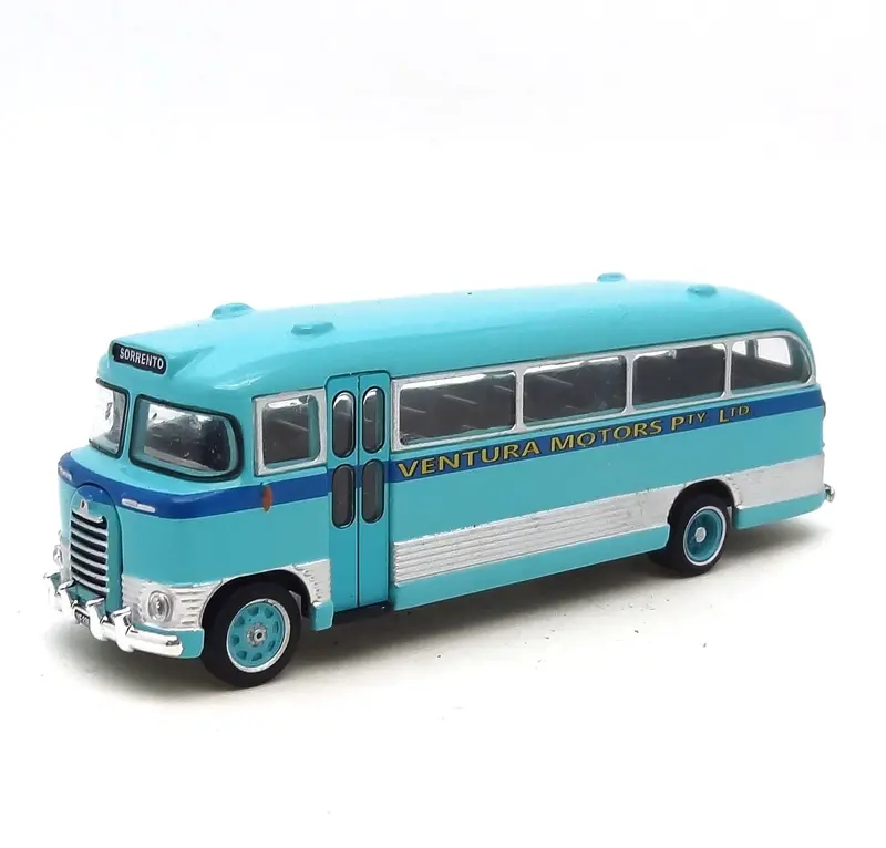 1:87 (Ho) Ventura Bus Lines -- 1957-1959 Bedford Sb Bus -- Cooee Classics 1