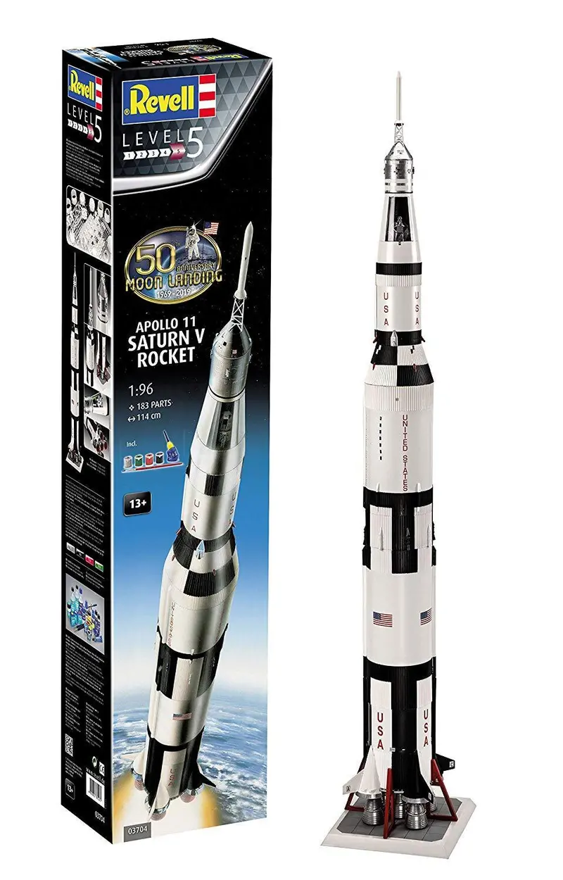 1:96 Apollo 11 Saturn V Rocket -- Plastic Kit -- Revell 1