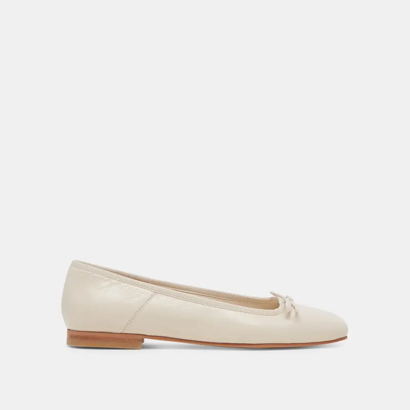 Anisa Ballet Flats Creme Crinkle Patent - Re:Vita 1