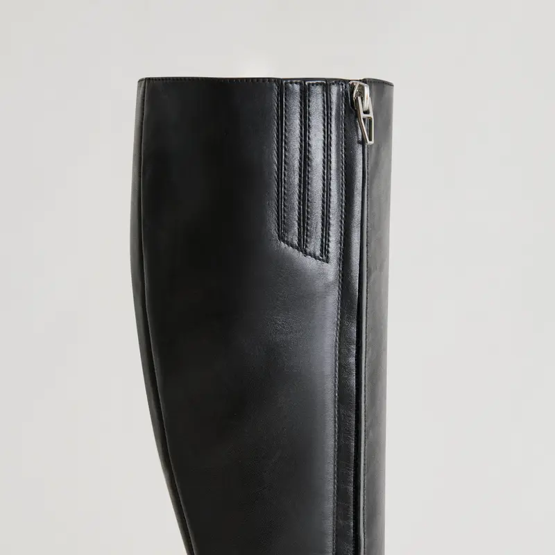 Auggie Extra Wide Calf Boots Black Leather 12