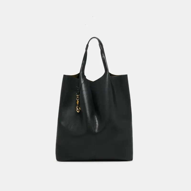 Auguste Tote Black Stella 1