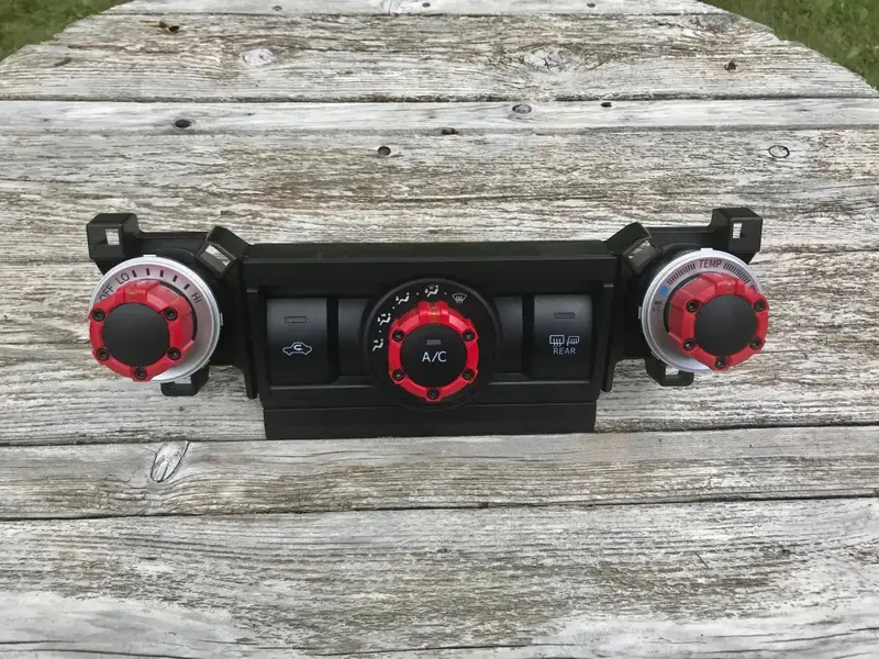Climate Knobs (For 5Th Gen 4Runner) - Red 3