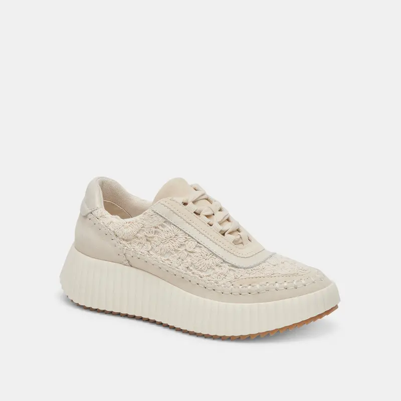 Dolen Sneakers Ecru Lace - Re:Vita 2