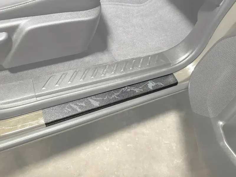 Door Sill Textured Overlays Fits 2023-2026 Chevrolet Colorado & Gmc Canyon 1