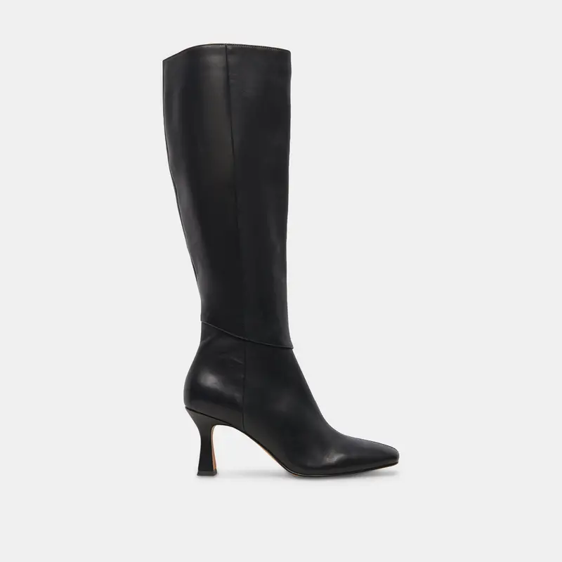 Gyra Wide Calf Boots Black Leather 1