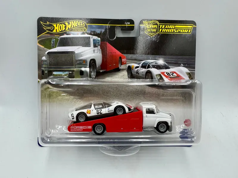 Hot Wheels -- Team Transport -- 1966 Porsche 906 Carrera 6 & Carry On Hrv47 1