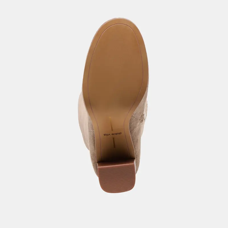 Hudsin Boots Barley Suede 9