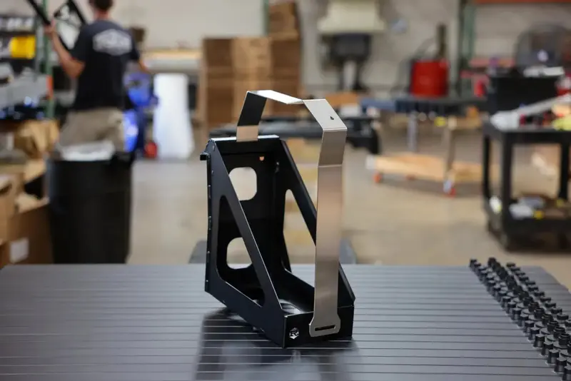 Jerryrig™ Fuel/Water Mount 1