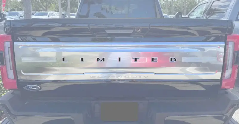Limited Tailgate Letter Overlays Fits 2023-2026 Ford Super Duty Limited 1