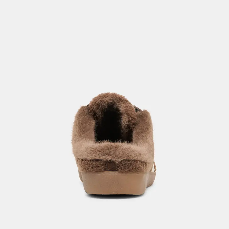 Merit Slide Plush Sneakers Dk Brown Plush 7