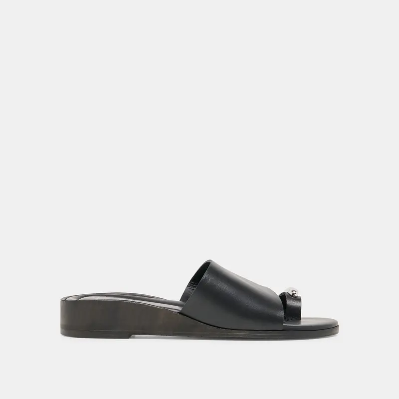 Moxy Sandals Black Leather 1