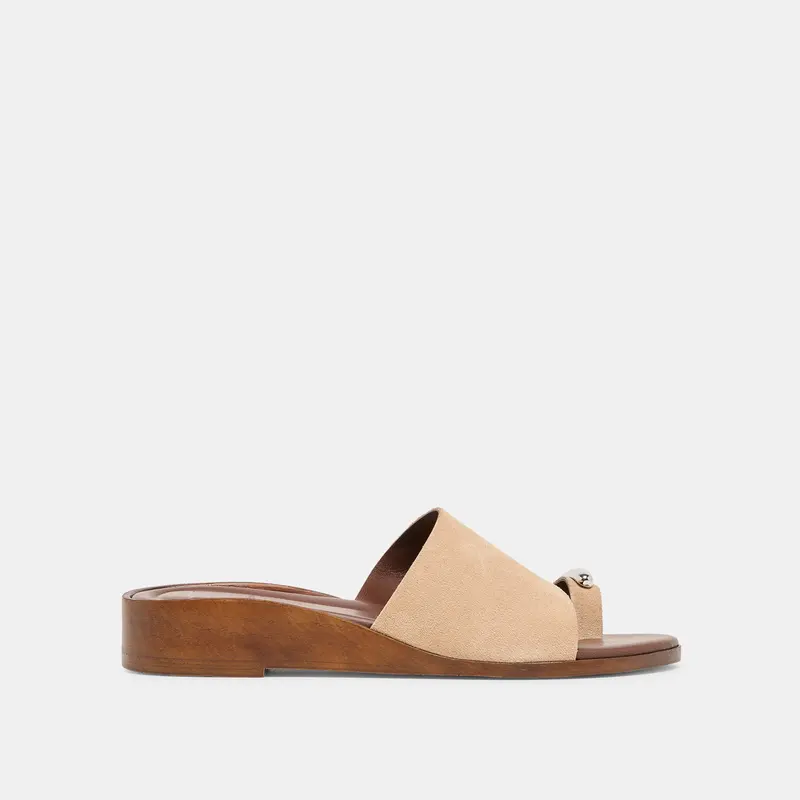 Moxy Sandals Sand Suede 1