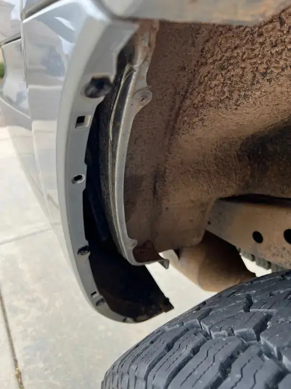 Mud Flap Deletes And Gap Fillers For 2002-2005 Toyota 4Runner 2