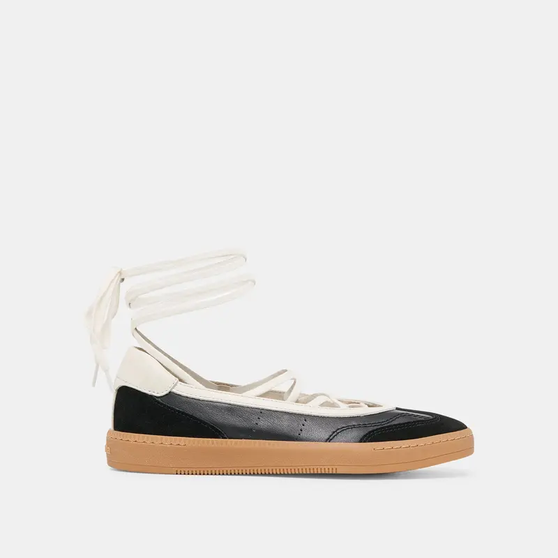 Nyomie Sneakers Black Leather 1