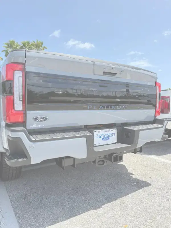 Platinum Tailgate Lettering Kit Fits 2025-2026 Ford Super Duty Platinum 1