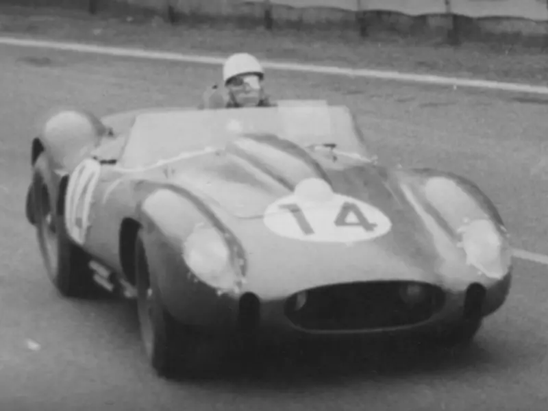 (Pre-Order) 1:12 1958 Lemans 24H Winner (Finish Line) -- #14 Ferrari 250 Tr -- Top Marques 1