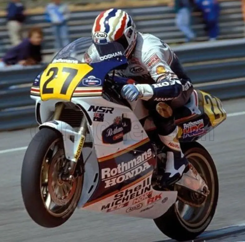 (Pre-Order) 1:12 1989 Gp500 -- Mick Doohan -- #27 Honda Nsr500 -- Autoart 1