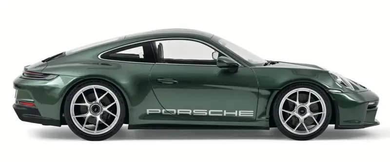 (Pre-Order) 1:12 Porsche 911 (992) S/T 2023 -- Malachite Green Metallic -- Norev 1